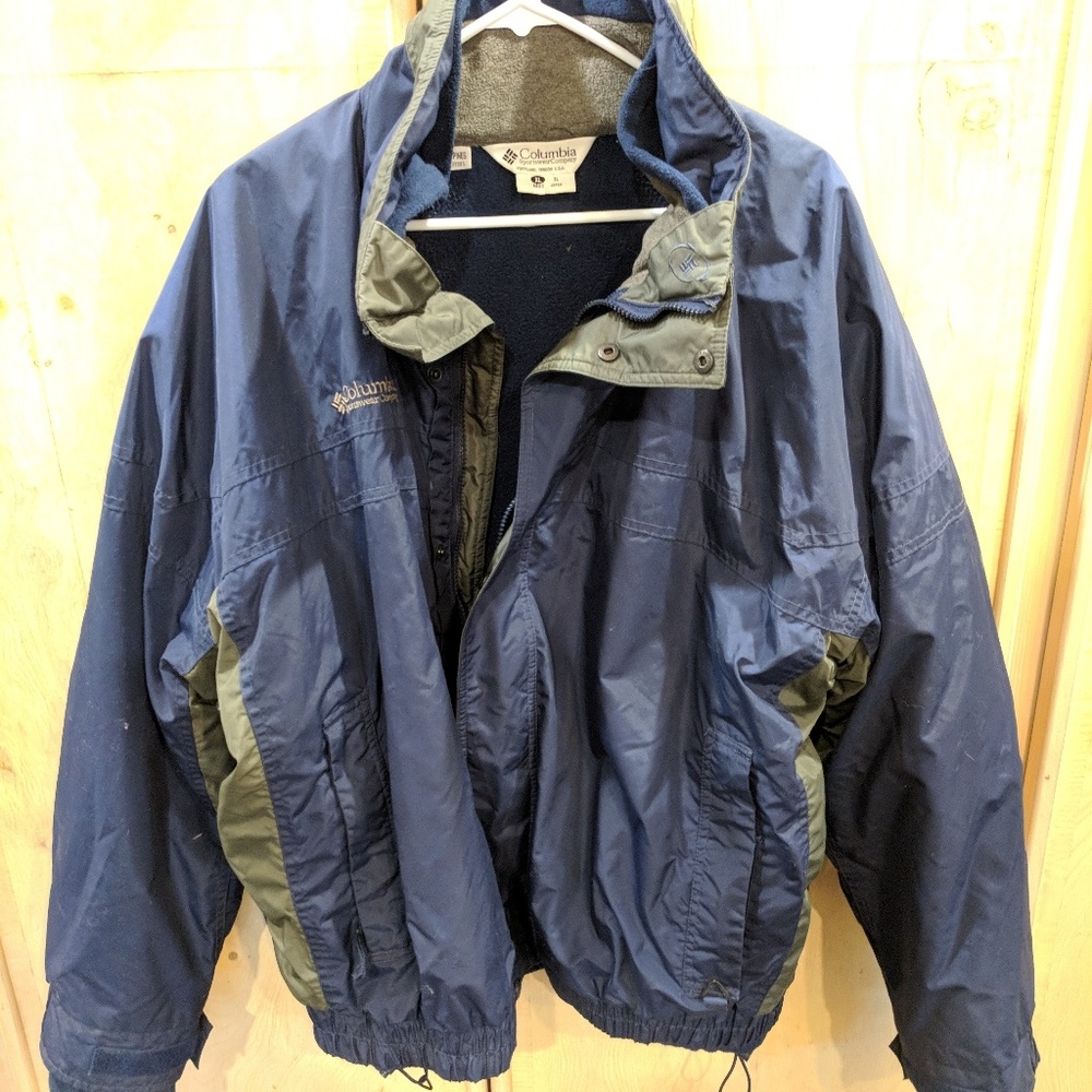 Men's Columbia jacket, zip out fleece jacket too